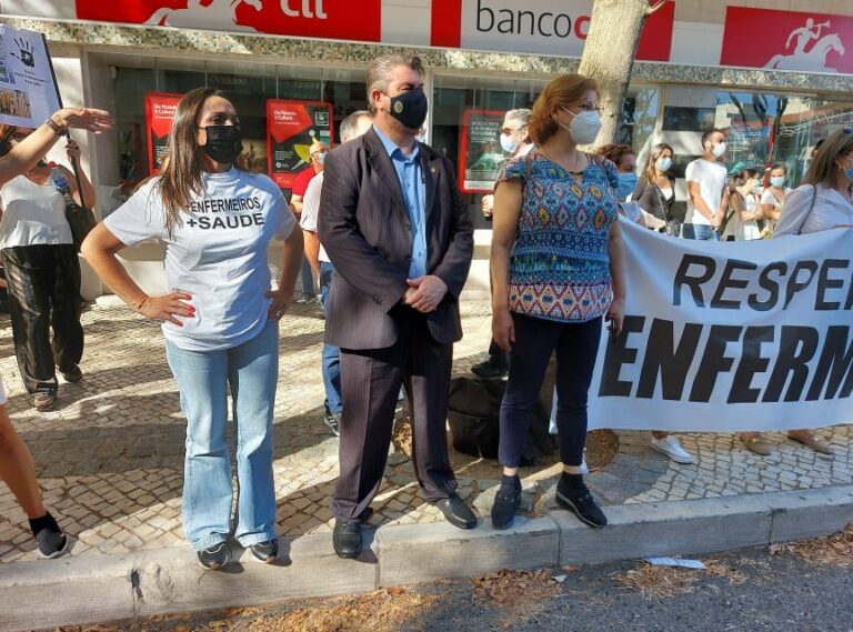 SINDEPOR sempre ao lado dos enfermeiros com Ministra de novo ausente